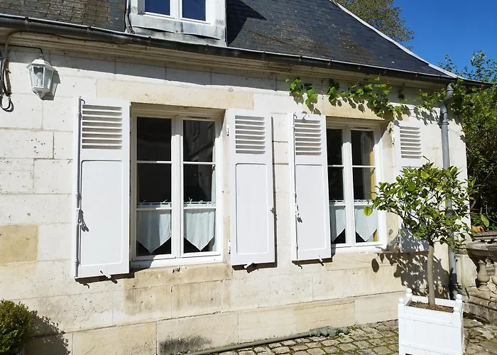 Clos Montcenoux, Au Coeur De Bourges.