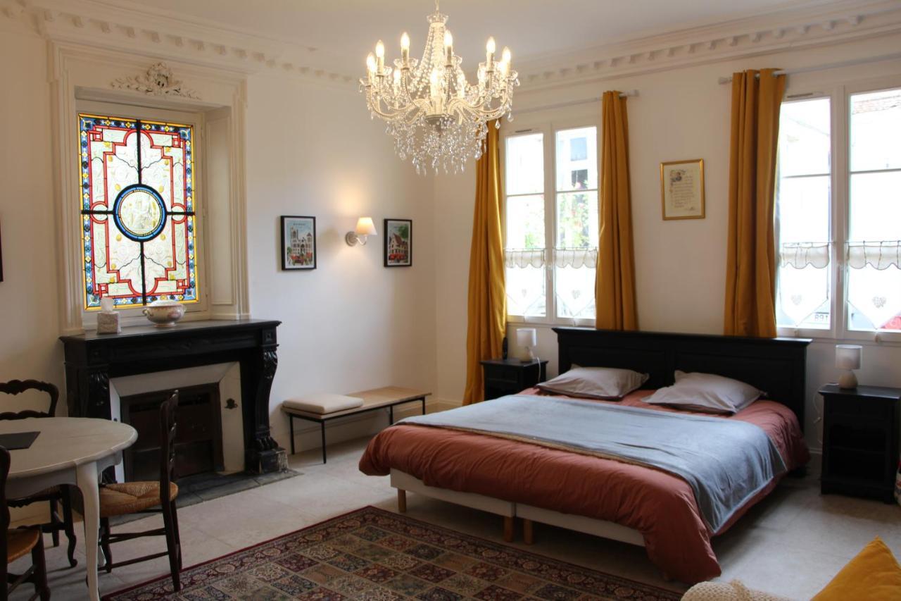 Clos Montcenoux, Au Coeur De Bourges. Apartment Bourges